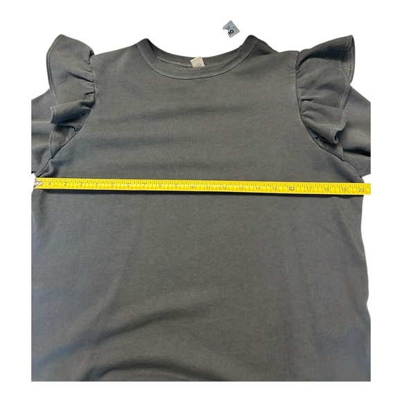 Old Navy Gray Ruffled Sweatshirt Size M New - Picture 6 of 8